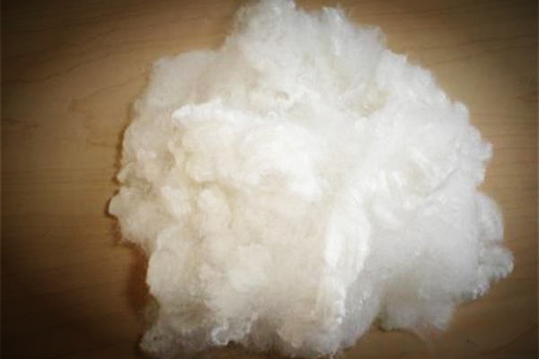 尼龍可制成尼龍長(cháng)纖或尼龍短纖